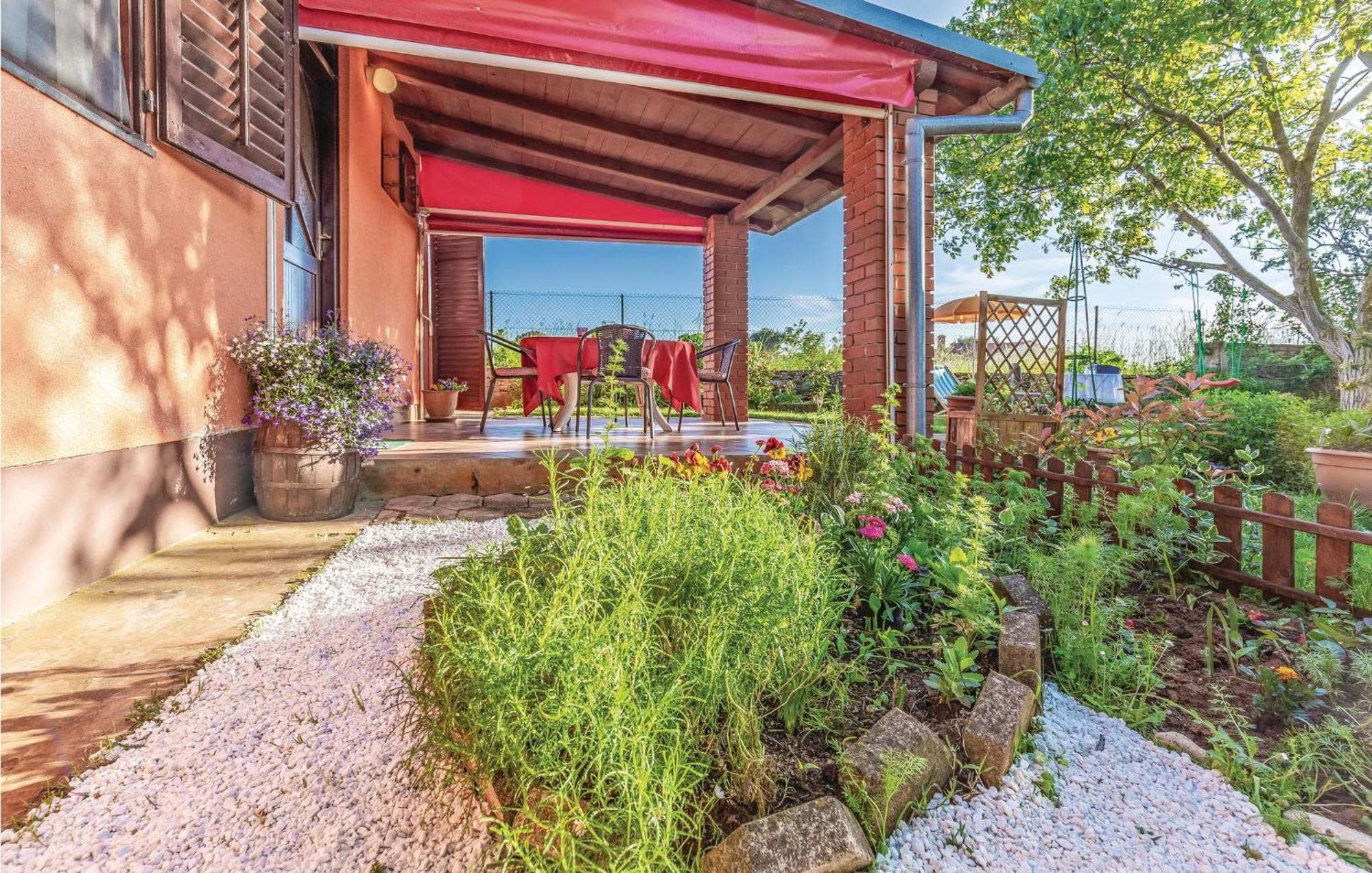 1 Bedroom Pet Friendly Home In Šišan 외부 사진